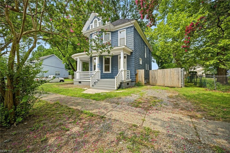 Photo 3 of 31 residential for sale in Norfolk virginia Photo 3 of 31 residential for sale in Norfolk virginia
