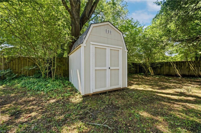 Photo 47 of 50 residential for sale in Virginia Beach virginia