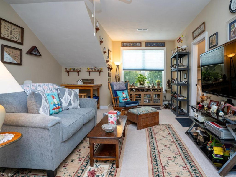 Photo 22 of 29 residential for sale in Chesapeake virginia