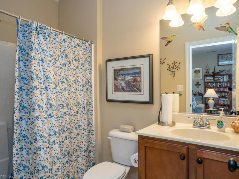 Photo 25 of 29 residential for sale in Chesapeake virginia