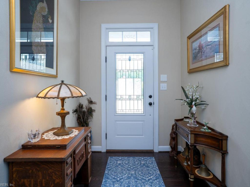 Photo 5 of 29 residential for sale in Chesapeake virginia