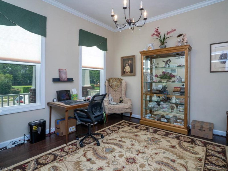 Photo 6 of 29 residential for sale in Chesapeake virginia