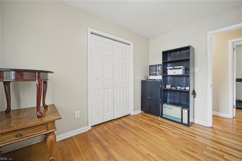 Photo 20 of 42 residential for sale in Hampton virginia Photo 20 of 42 residential for sale in Hampton virginia