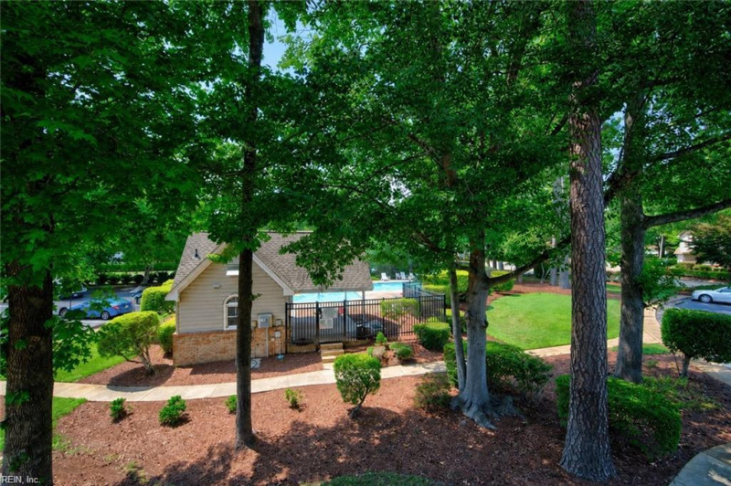 Photo 23 of 24 residential for sale in Chesapeake virginia