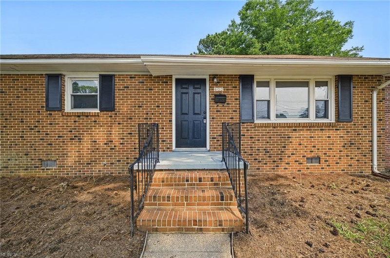 Photo 3 of 30 residential for sale in Portsmouth virginia Photo 3 of 30 residential for sale in Portsmouth virginia