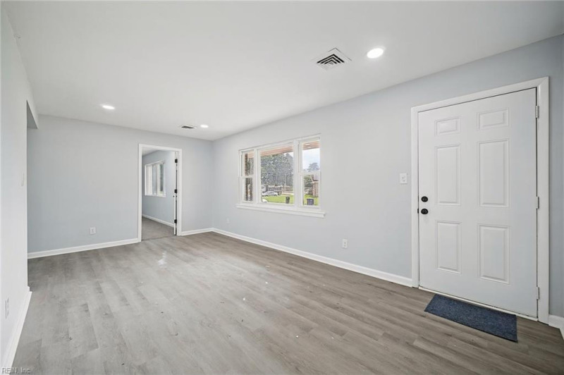 Photo 6 of 30 residential for sale in Portsmouth virginia Photo 6 of 30 residential for sale in Portsmouth virginia