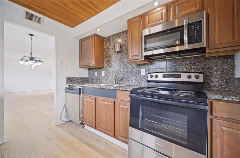 Photo 8 of 27 residential for sale in Norfolk virginia Photo 8 of 27 residential for sale in Norfolk virginia