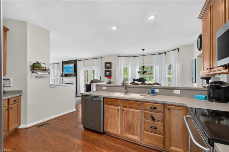 Photo 12 of 45 residential for sale in Suffolk virginia