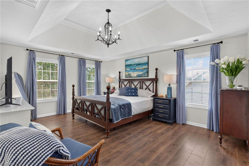 Photo 17 of 45 residential for sale in Suffolk virginia