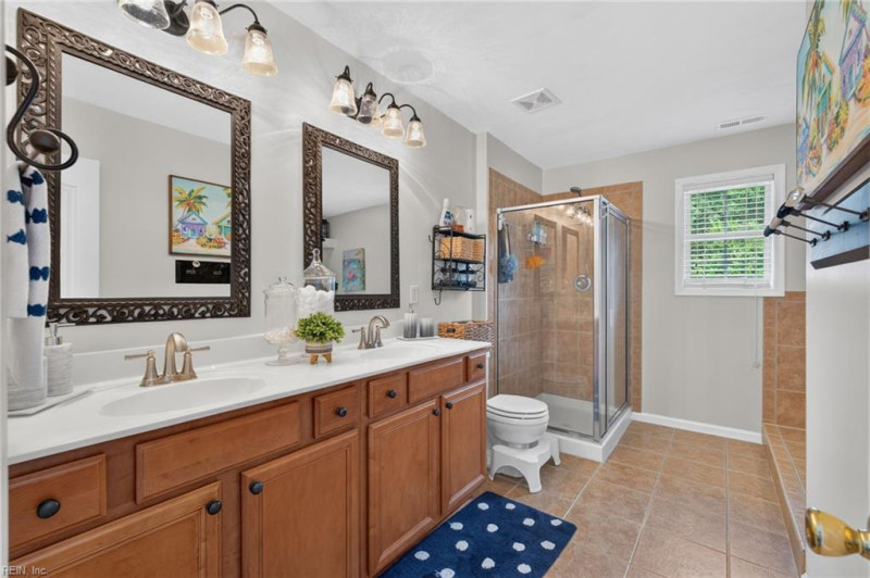 Photo 20 of 45 residential for sale in Suffolk virginia