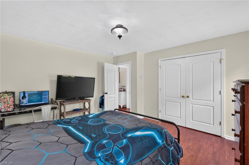 Photo 24 of 45 residential for sale in Suffolk virginia