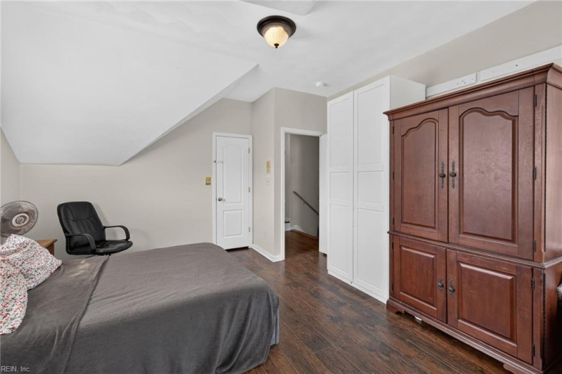Photo 28 of 45 residential for sale in Suffolk virginia