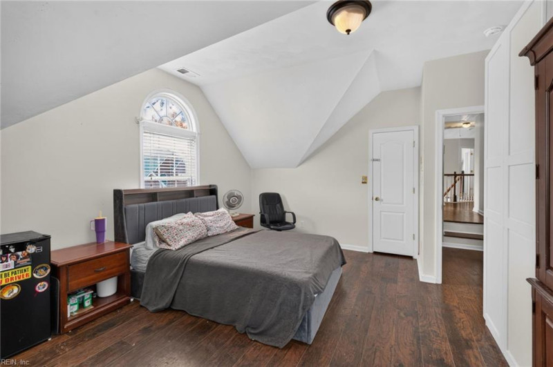 Photo 29 of 45 residential for sale in Suffolk virginia
