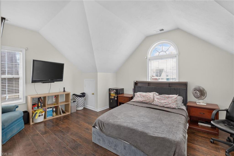 Photo 30 of 45 residential for sale in Suffolk virginia