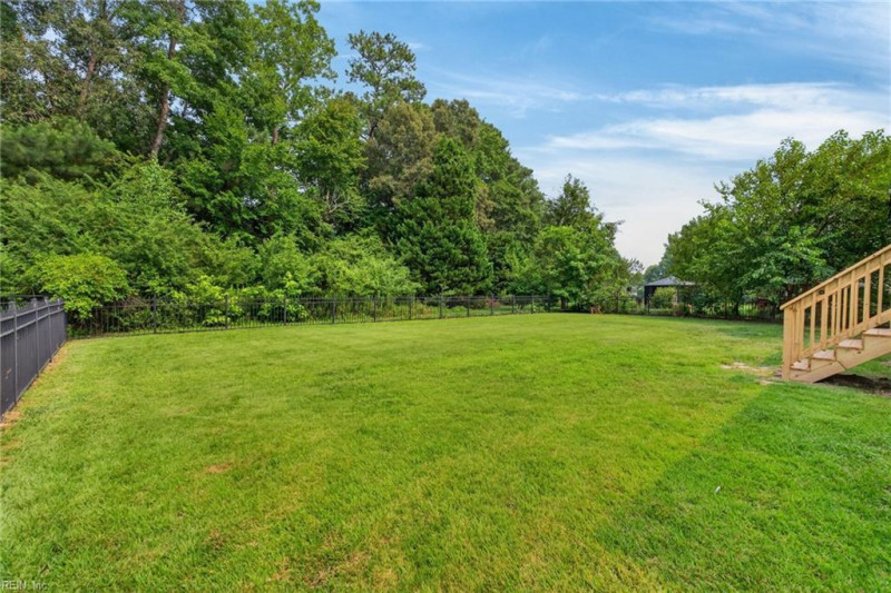 Photo 43 of 45 residential for sale in Suffolk virginia