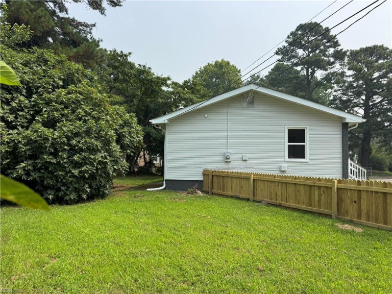 Photo 12 of 12 residential for sale in Portsmouth virginia