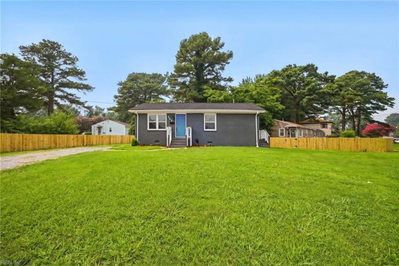 Photo 29 of 30 residential for sale in Portsmouth virginia