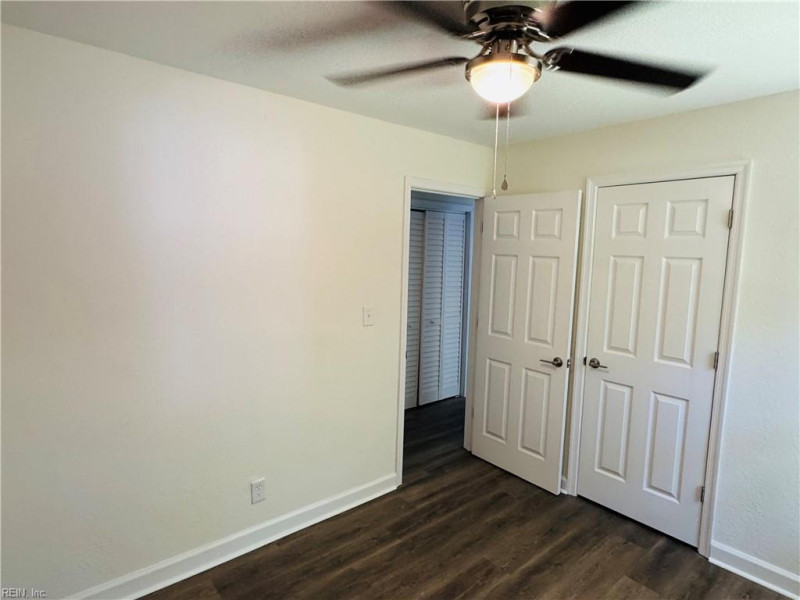 Photo 9 of 12 residential for sale in Portsmouth virginia