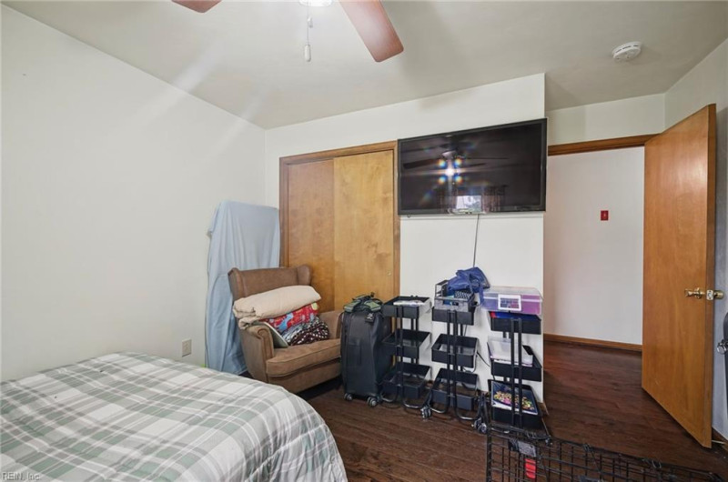 Photo 21 of 46 residential for sale in Virginia Beach virginia