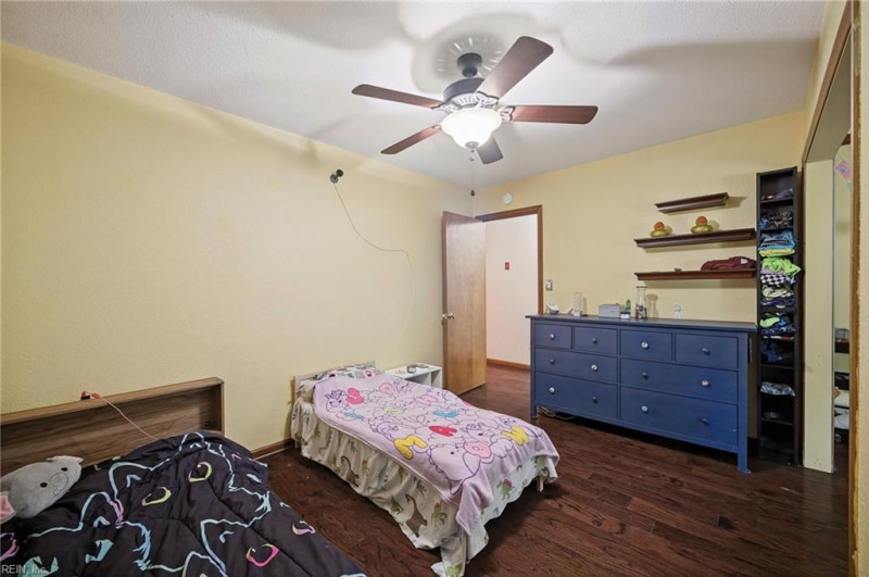 Photo 24 of 46 residential for sale in Virginia Beach virginia