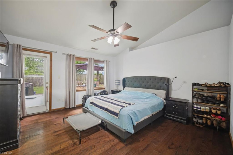 Photo 27 of 46 residential for sale in Virginia Beach virginia