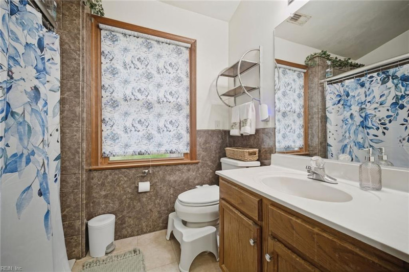 Photo 29 of 46 residential for sale in Virginia Beach virginia