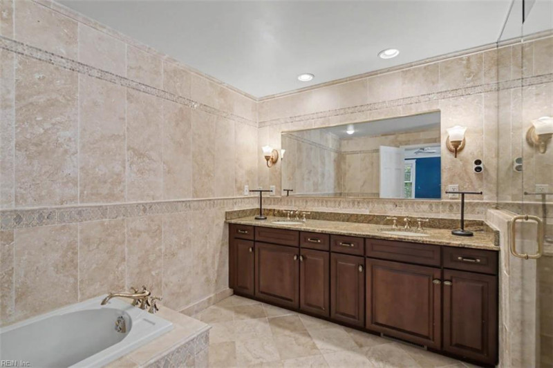 Photo 23 of 34 residential for sale in Norfolk virginia Photo 23 of 34 residential for sale in Norfolk virginia