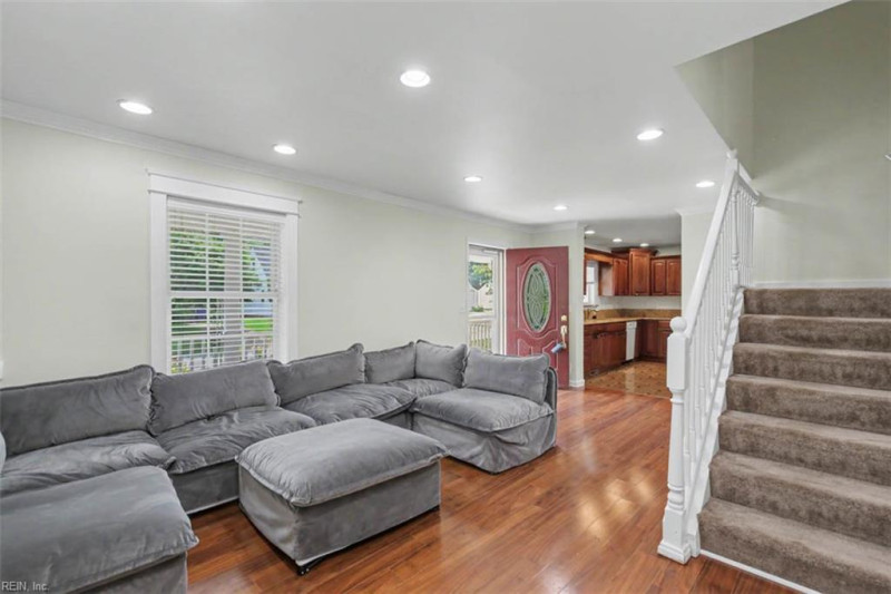 Photo 8 of 34 residential for sale in Norfolk virginia Photo 8 of 34 residential for sale in Norfolk virginia
