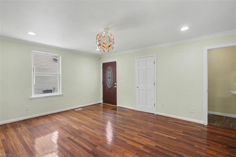 Photo 9 of 34 residential for sale in Norfolk virginia Photo 9 of 34 residential for sale in Norfolk virginia