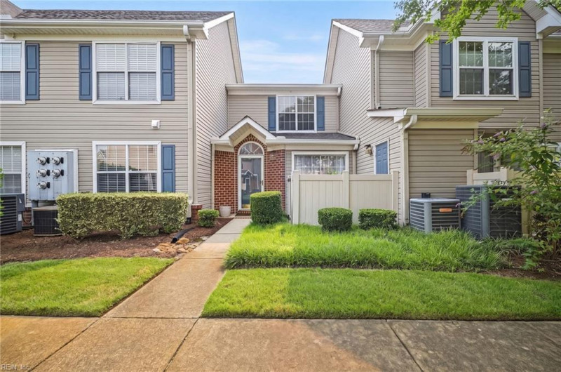Photo 1 of 26 residential for sale in Virginia Beach virginia