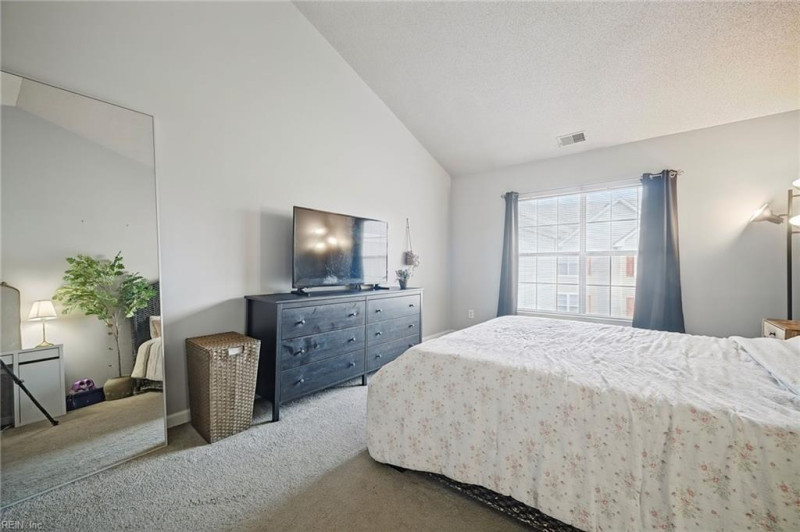 Photo 12 of 26 residential for sale in Virginia Beach virginia
