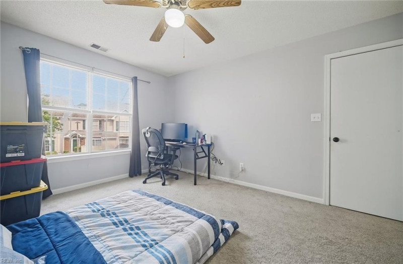 Photo 16 of 26 residential for sale in Virginia Beach virginia