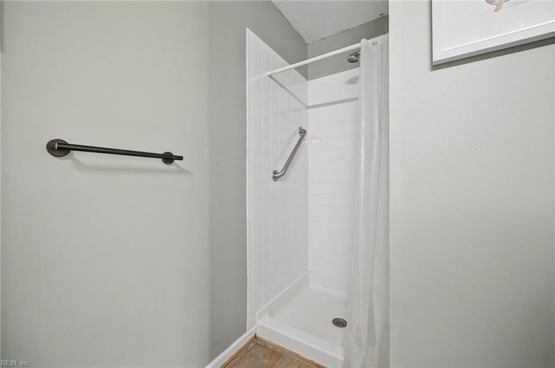 Photo 21 of 26 residential for sale in Virginia Beach virginia
