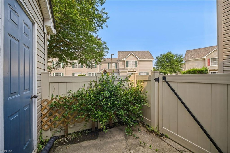 Photo 25 of 26 residential for sale in Virginia Beach virginia