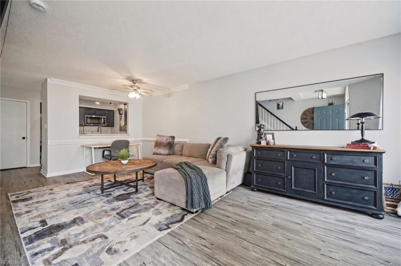 Photo 7 of 26 residential for sale in Virginia Beach virginia