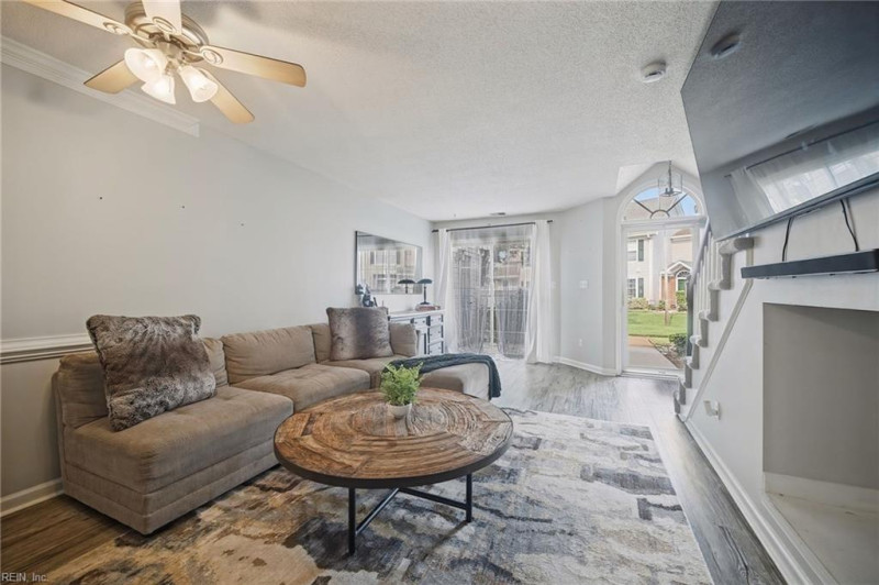 Photo 8 of 26 residential for sale in Virginia Beach virginia