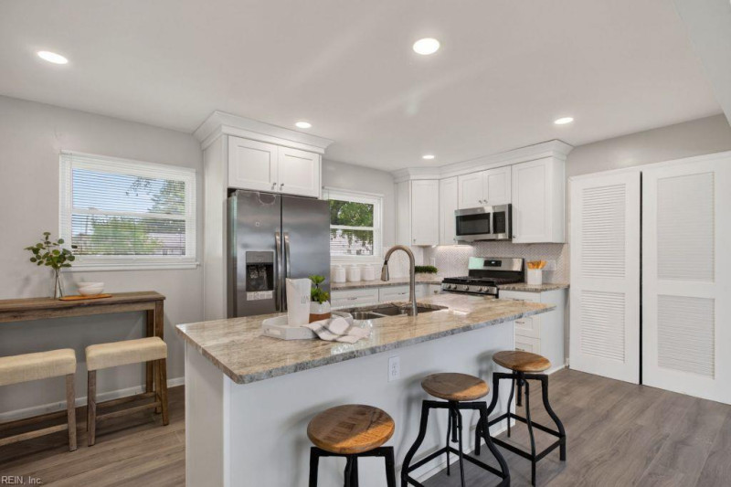 Photo 1 of 33 residential for sale in Hampton virginia