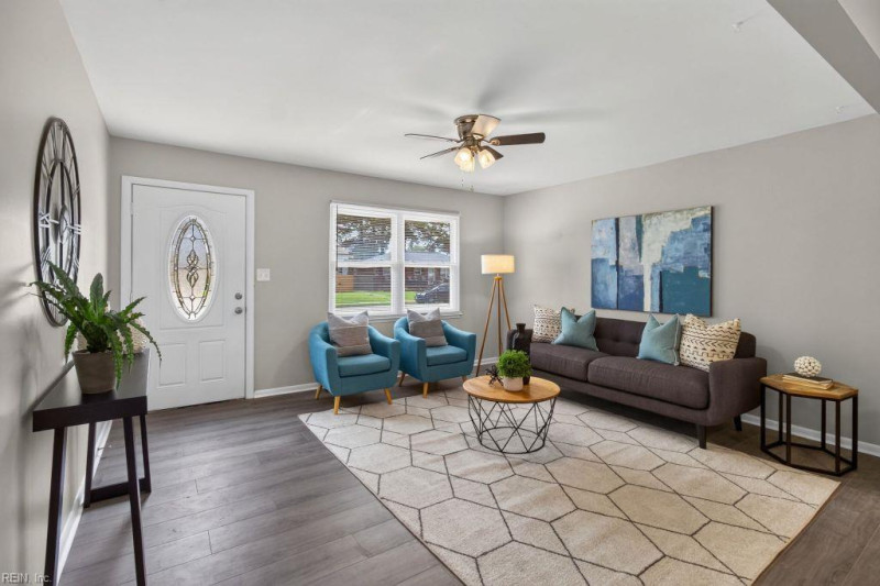 Photo 10 of 33 residential for sale in Hampton virginia
