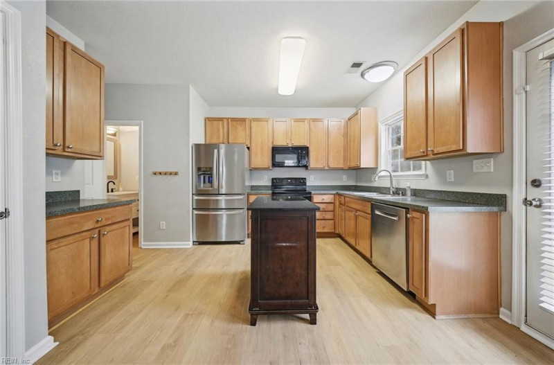 Photo 10 of 40 residential for sale in Virginia Beach virginia Photo 10 of 40 residential for sale in Virginia Beach virginia