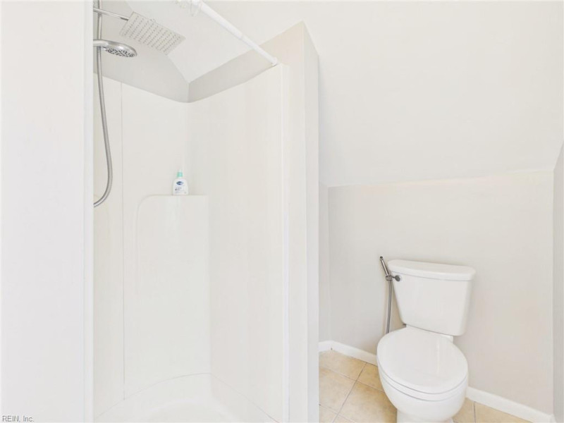 Photo 19 of 27 residential for sale in Norfolk virginia