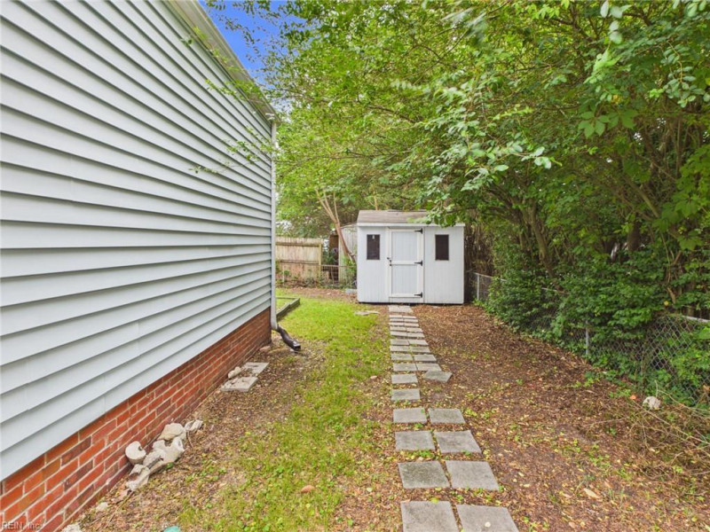 Photo 23 of 27 residential for sale in Norfolk virginia