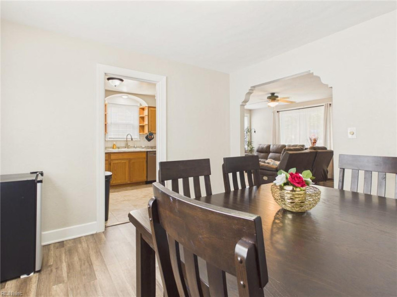 Photo 6 of 27 residential for sale in Norfolk virginia