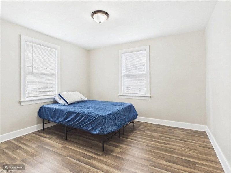 Photo 8 of 27 residential for sale in Norfolk virginia