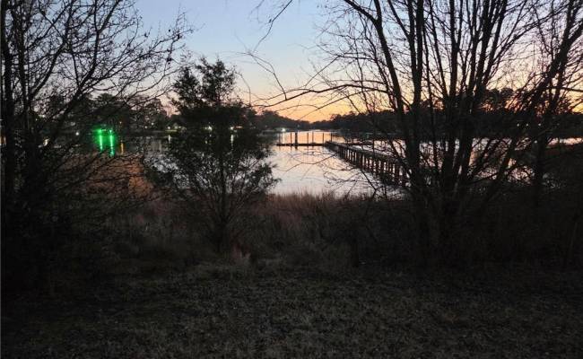 460 Shorewood Court, Norfolk, VA 23502