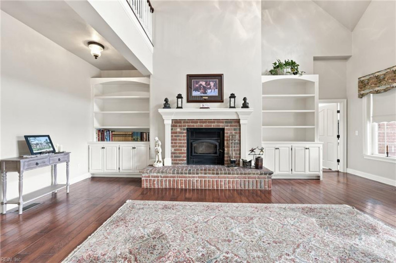 Photo 17 of 50 residential for sale in Chesapeake virginia