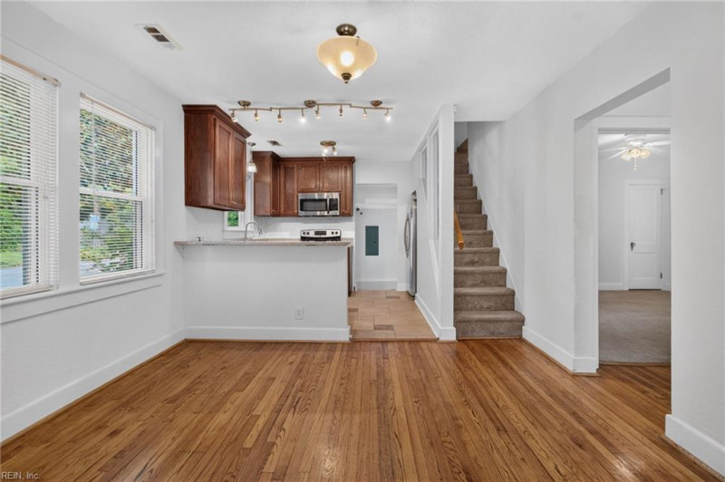 Photo 12 of 45 residential for sale in Norfolk virginia Photo 12 of 45 residential for sale in Norfolk virginia