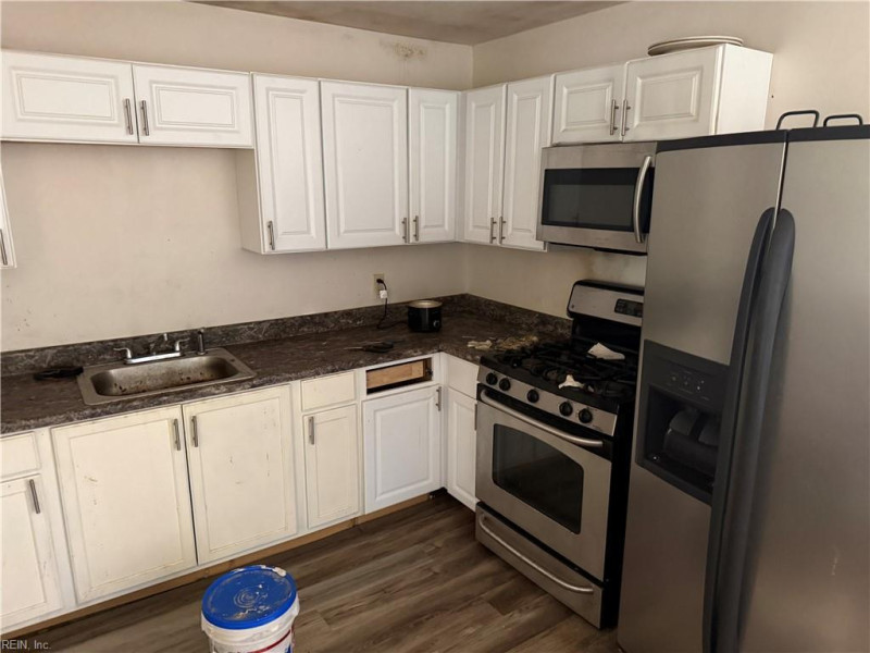 Photo 2 of 29 residential for sale in Chesapeake virginia Photo 2 of 29 residential for sale in Chesapeake virginia