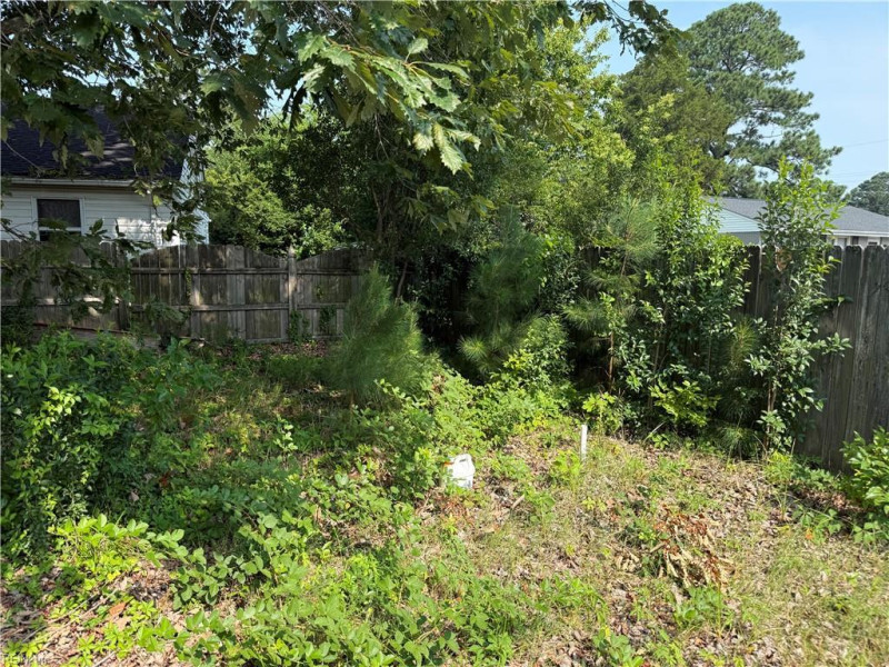 Photo 20 of 29 residential for sale in Chesapeake virginia Photo 20 of 29 residential for sale in Chesapeake virginia