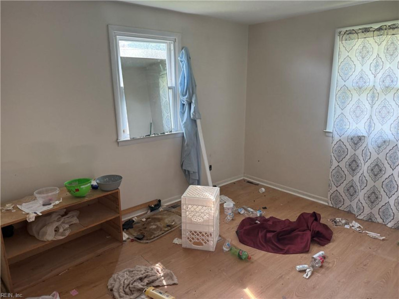 Photo 7 of 29 residential for sale in Chesapeake virginia Photo 7 of 29 residential for sale in Chesapeake virginia