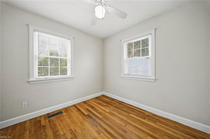 Photo 21 of 42 residential for sale in Norfolk virginia Photo 21 of 42 residential for sale in Norfolk virginia